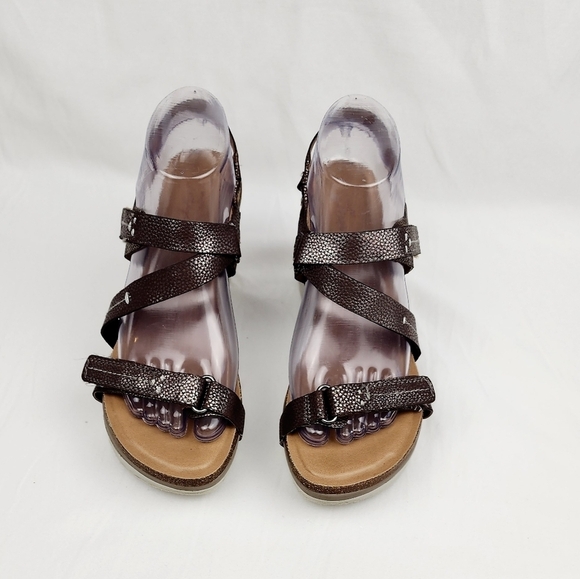 Crown Vintage Taka Gun metal grey Wedge Sandals - Picture 5 of 13